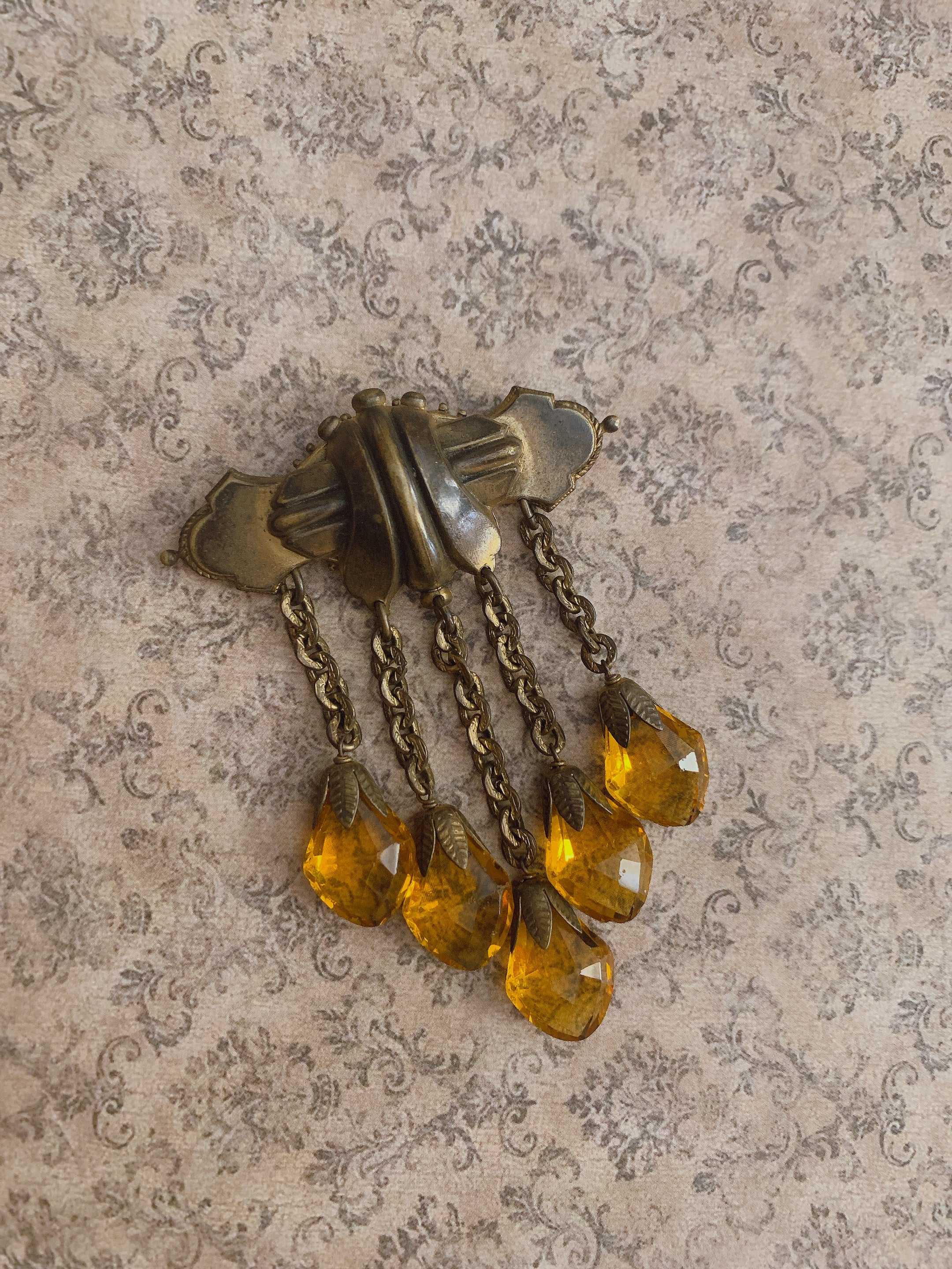 Vintage Dangle Tassel Brooch/Pin