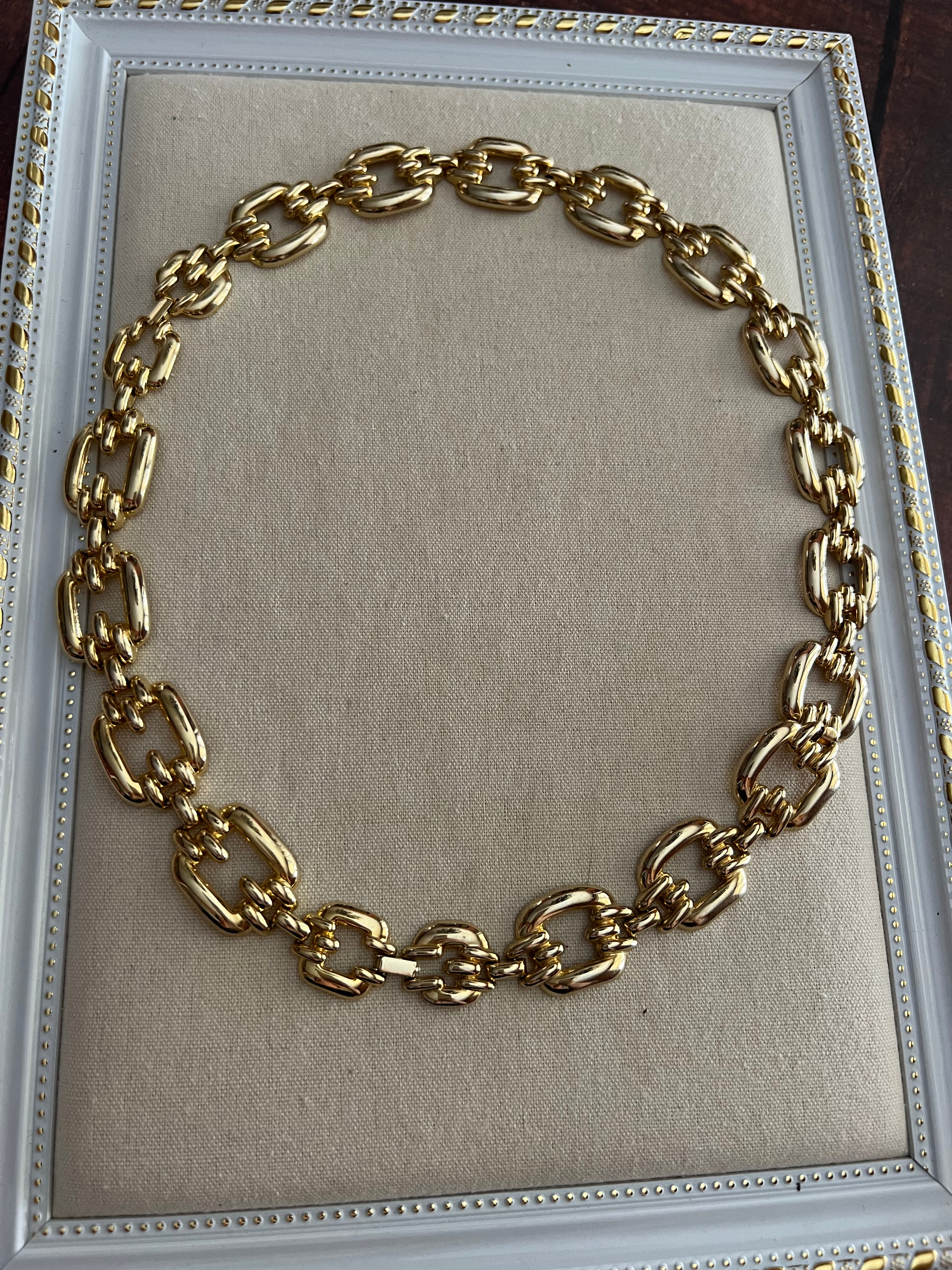 The Dahlia Vintage Long Necklace