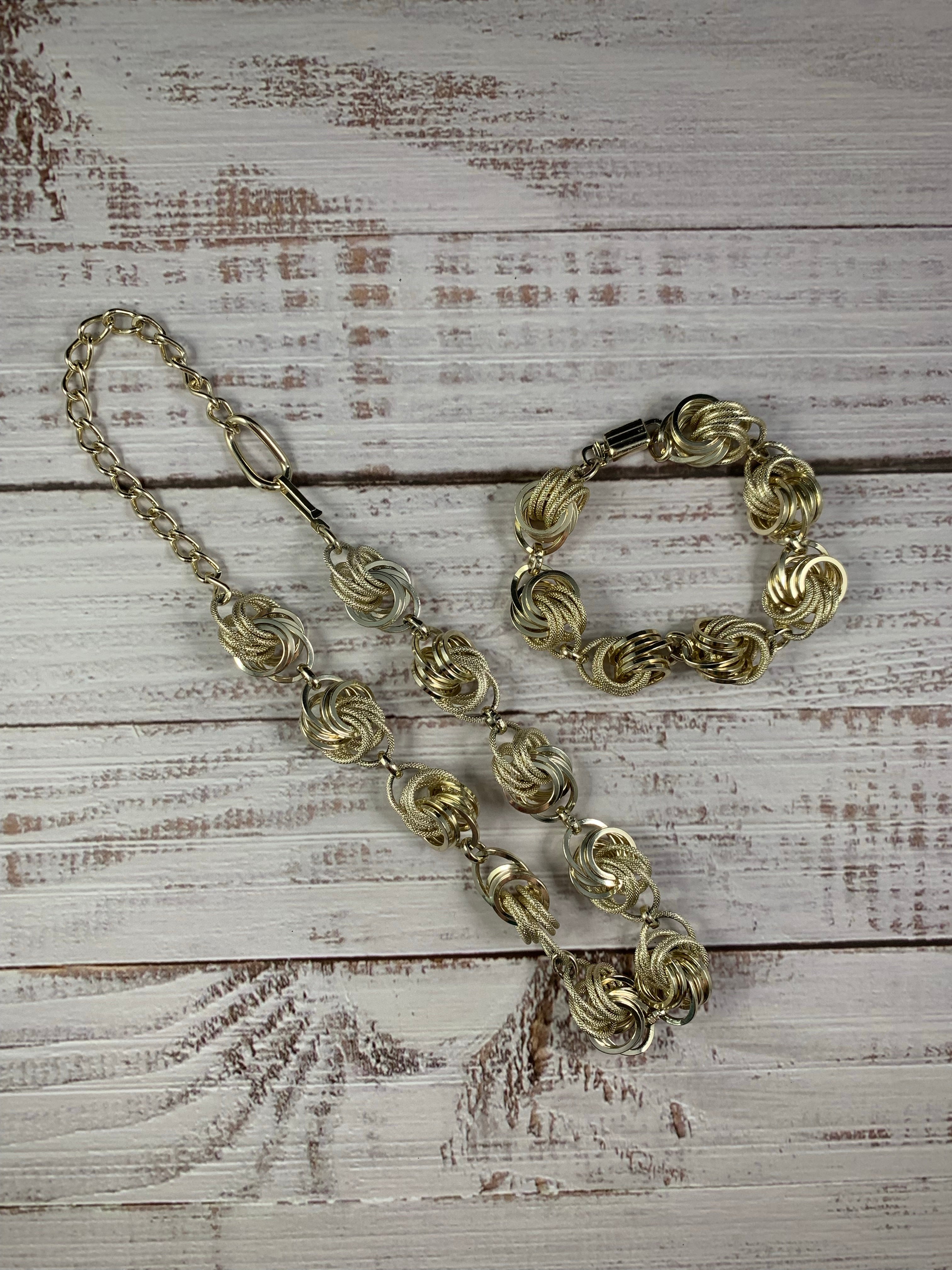 Vintage Necklace & Bracelet Set